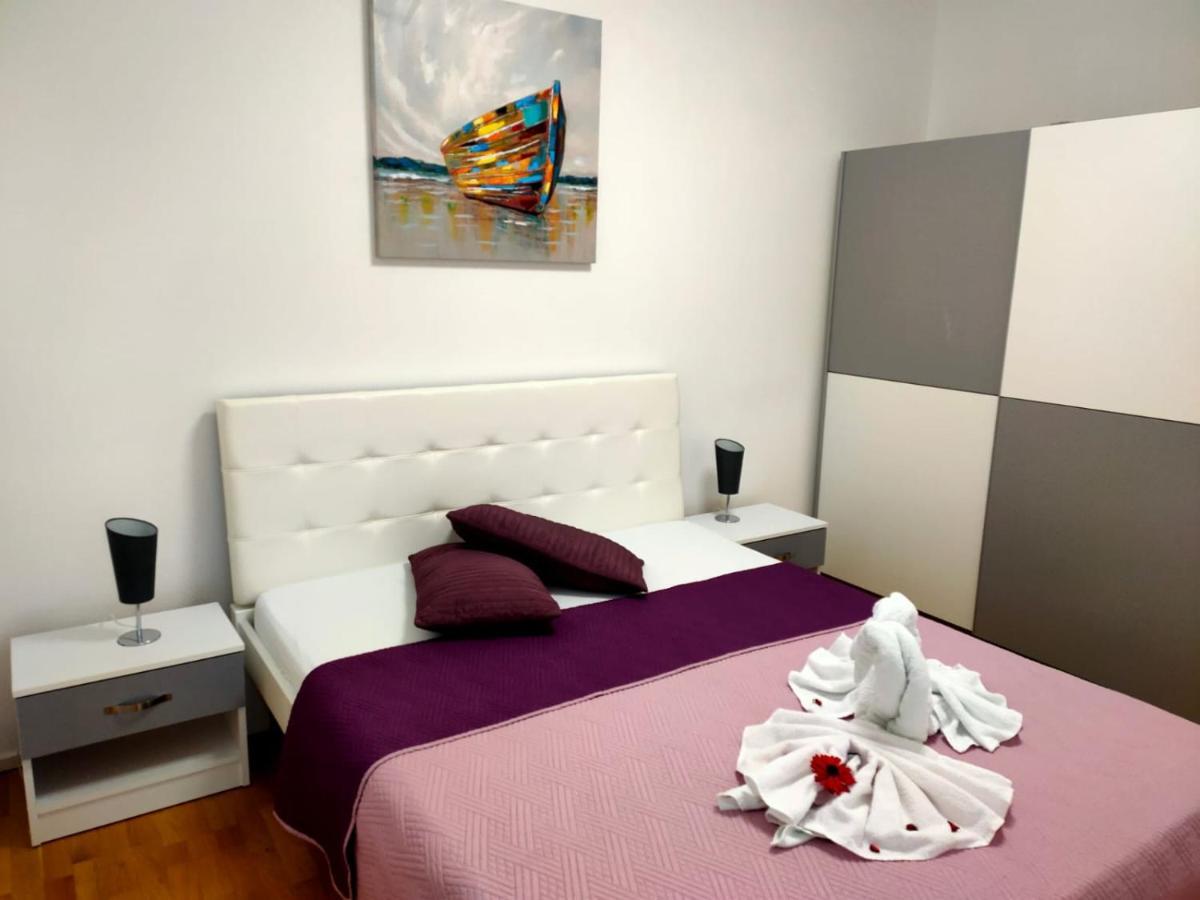 Apartments Elin Оміш Екстер'єр фото